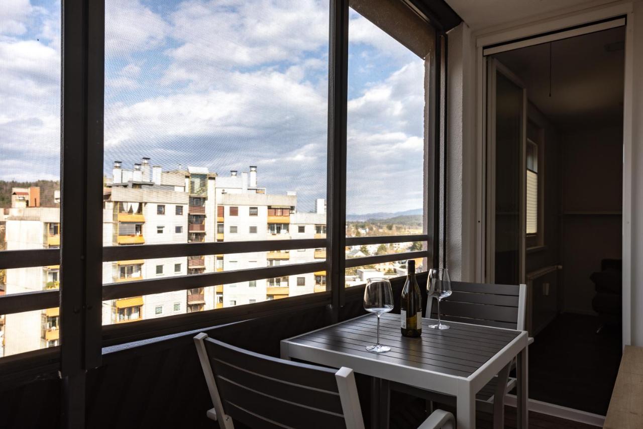 Elegant 1-Bedroom Apartment Near Hill Forest Lublana Zewnętrze zdjęcie